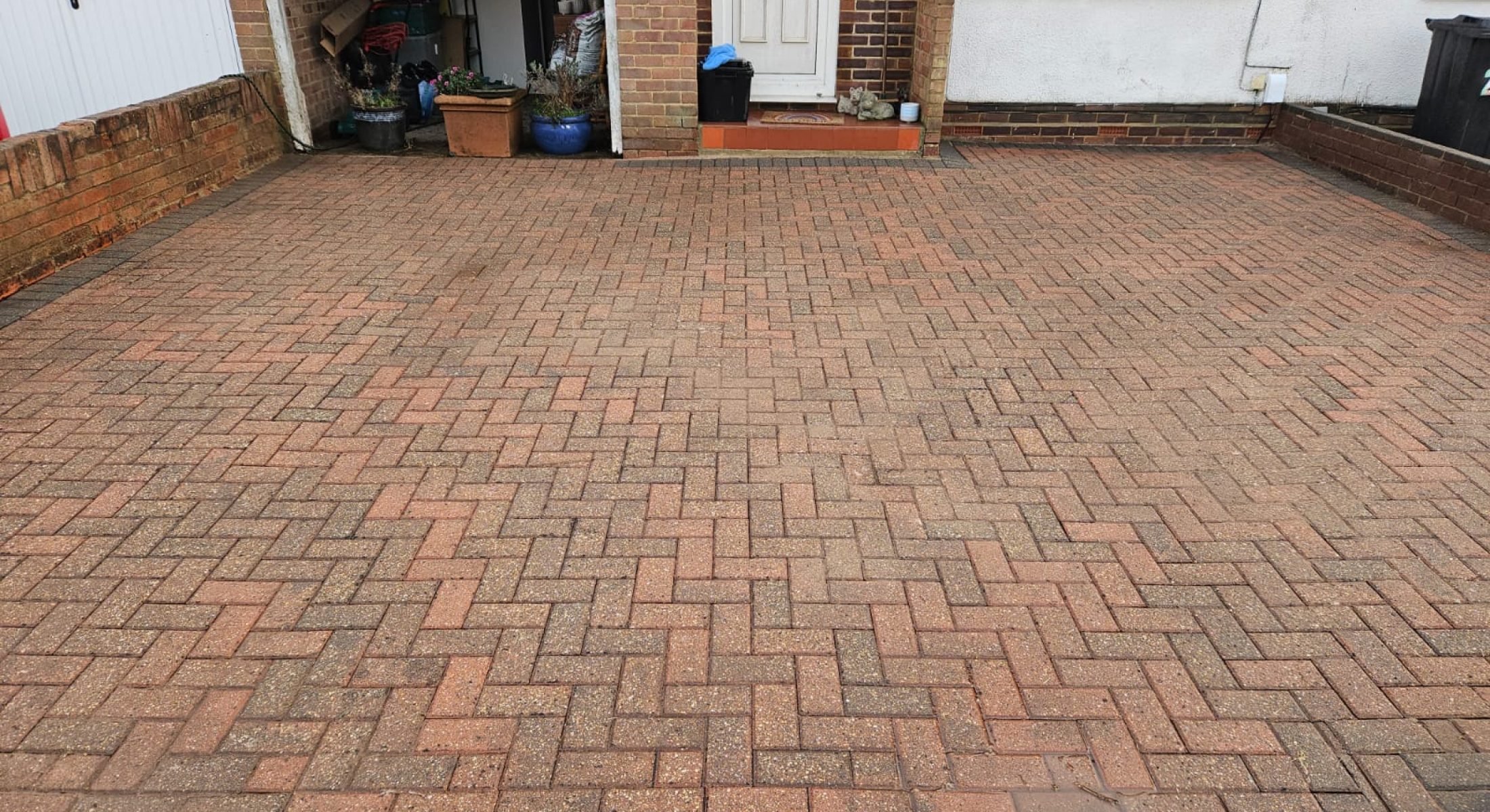 a4648e65-7a68-46cf-8553-f55913c23ff0 a4648e65-7a68-46cf-8553-f55913c23ff0